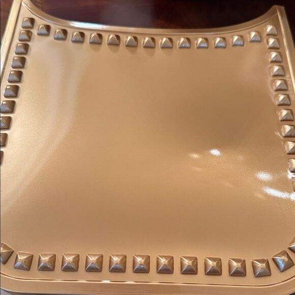 NWT Carmen Sol Rose Gold Lisa Crossbody - Picture 2 of 3